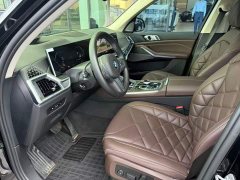 BMW X5 xDrive 30Li M Sport Luxury Night Edition Package - ფოტო 7