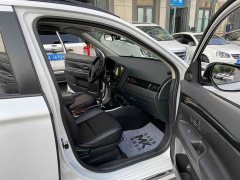Mitsubishi Outlander 2.0L FWD Comfort 5-Seater - ფოტო 10