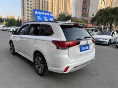 Mitsubishi Outlander 2.0L FWD Comfort 5-Seater - ფოტო 5
