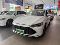 BYD Qin PLUS Glory Edition DM-i 55KM Leading - ფოტო 1