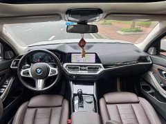BMW 3 Series Facelift 320Li M Sport Package - ფოტო 4