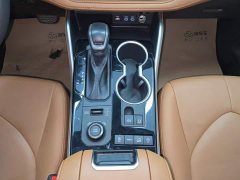 Toyota Highlander 2022 380T AWD Premium 7-Seater - ფოტო 16
