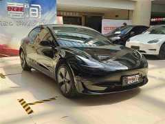 Tesla Model 3 Rear-Wheel Drive - ფოტო 1