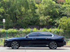 BMW 7 Series 2023 735Li Luxury Package - ფოტო 13
