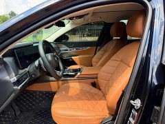 BMW 7 Series 2023 735Li Luxury Package - ფოტო 16
