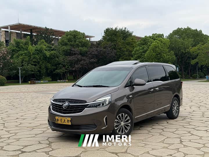Buick GL8 Land Executive Cabin 652T Smart Luxury