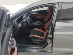 Changan Eado PLUS Blue Whale NE 1.4T GDI DCT High Performance Edition - ფოტო 9