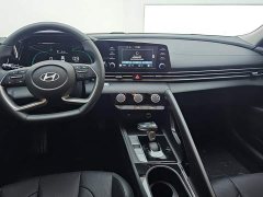 Hyundai Elantra 2023 1.5L CVT GLX Elite - ფოტო 12