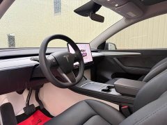Tesla Model Y Rear-Wheel Drive - ფოტო 17