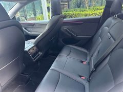 Tesla Model Y Rear-Wheel Drive Launch Edition - ფოტო 9