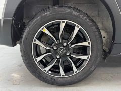 Toyota Yaris L Zhixuan X 1.5L CVT Luxury Plus - ფოტო 19
