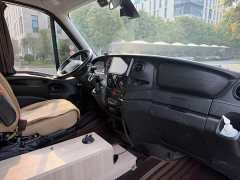 Iveco Eurocargo 3.0T Automatic Runrui Short Wheelbase Low Roof Manual Door F1C - ფოტო 12