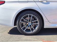 BMW 5 Series 525Li M Sport Package - ფოტო 13