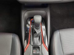 Toyota Corolla Hybrid 1.8H E-CVT Sport - ფოტო 13