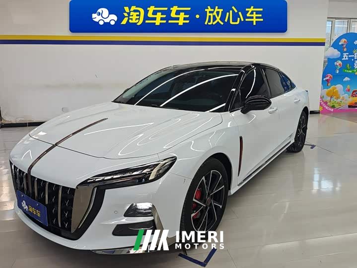 FAW Red Flag H6 2.0T Aesthetic Edition