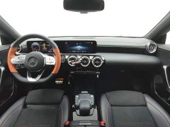 Mercedes-Benz CLA (Imported) CLA 200 - ფოტო 5