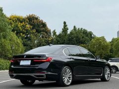 BMW 7 Series 740Li Premier Luxury Package - ფოტო 4