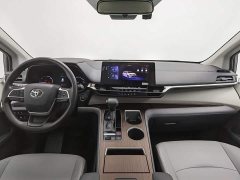 Toyota Gravia 2.5L Hybrid Comfort Edition - ფოტო 5