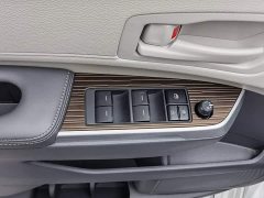 Toyota Gravia 2.5L Hybrid Comfort Edition - ფოტო 9