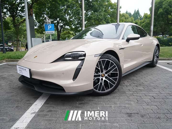 Porsche Taycan Facelift