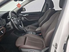 BMW X1 sDrive25Li Premier - ფოტო 7