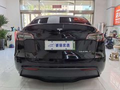 Tesla Model Y Standard Range RWD - ფოტო 13