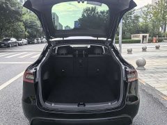 Tesla Model Y 2022 Rear-Wheel Drive - ფოტო 15