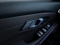 BMW 3 Series Facelift 325Li M Sport Package - ფოტო 18