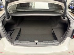 BMW 5 Series New Energy 2022 535Le Luxury Package - ფოტო 18