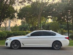 BMW 5 Series 525Li M Sport Package - ფოტო 4