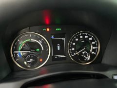 Lexus LM 2020 300h Four-Seat Royal Edition - ფოტო 10
