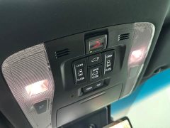 Lexus LM 2020 300h Four-Seat Royal Edition - ფოტო 17