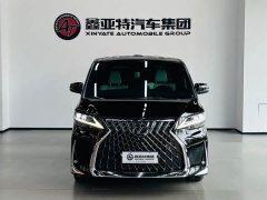 Lexus LM 2020 300h Four-Seat Royal Edition - ფოტო 2