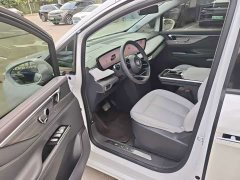 Buick GL8 Luxe Smart Comfort Edition - ფოტო 4