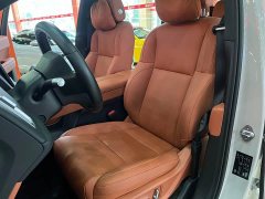 Li Auto L6 Max - ფოტო 11