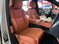 Li Auto L6 Max - ფოტო 12