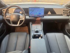 BYD Qin L DM-i Smart Drive Edition 120KM Superior - ფოტო 15