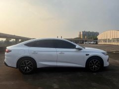 BYD Qin L DM-i Smart Drive Edition 120KM Superior - ფოტო 4