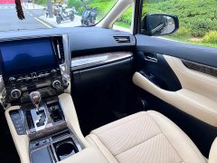 Toyota Alphard 2021 Hybrid 2.5L Premium Edition - ფოტო 12