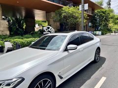BMW 5 Series 525Li M Sport Package - ფოტო 13