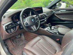 BMW 5 Series 525Li M Sport Package - ფოტო 4