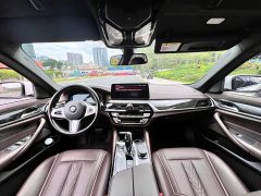 BMW 5 Series 525Li M Sport Package - ფოტო 6