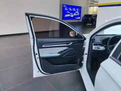 Geely Emgrand 4th Generation Champion Edition 1.5L CVT Flagship - ფოტო 7