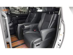 Toyota Vellfire Crown Hybrid 2.5L HV Luxury Edition - ფოტო 7