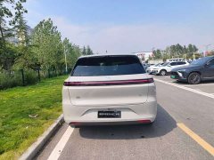 Li Auto L6 Max Smart Refresh Edition - ფოტო 10