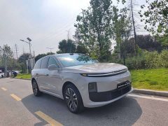 Li Auto L6 Max Smart Refresh Edition - ფოტო 3