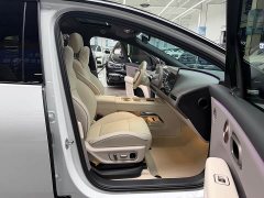 Li Auto i6 Four-Wheel Drive Standard Edition - ფოტო 13