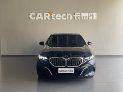 BMW 5 Series 530Li Premier M Sport Package - ფოტო 2