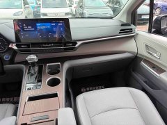Geely Grevias 2023 2.5L Hybrid Premium VIP Edition - ფოტო 12