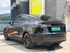 Tesla Model Y Standard Range RWD - ფოტო 7
